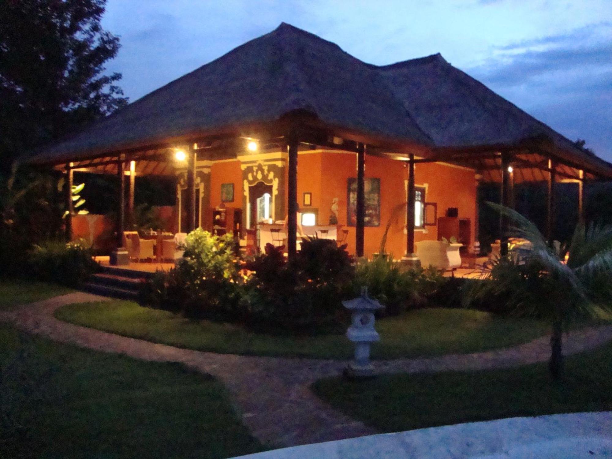 Villa Bali Pondok Jepang Lovina  Exterior photo